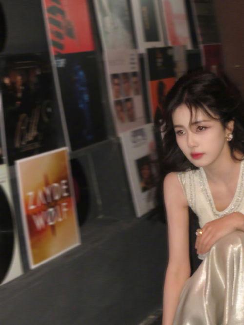 娱乐吃瓜直播白鹿是真的吗